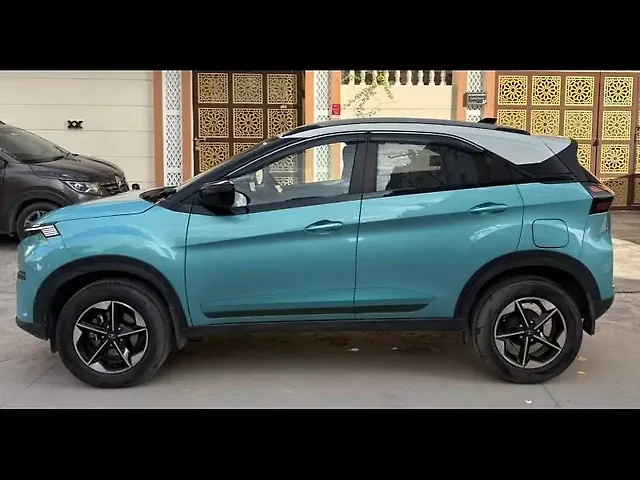 Used Tata Nexon Fearless Plus (S) Purple 1.2 Petrol 7DCA Dual Tone [2023-2025] in Hyderabad