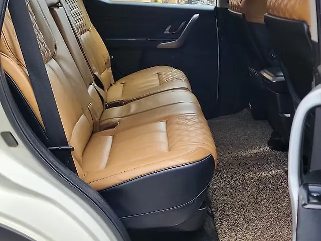 Used Mahindra XUV500 W11 [2018-2020] in Nashik
