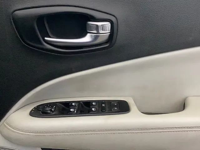 Used Jeep Compass [2017-2021] Longitude (O) 1.4 Petrol AT in Lucknow
