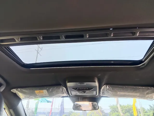 Used Tata Nexon XZ Plus (S) Dual Tone in Guwahati