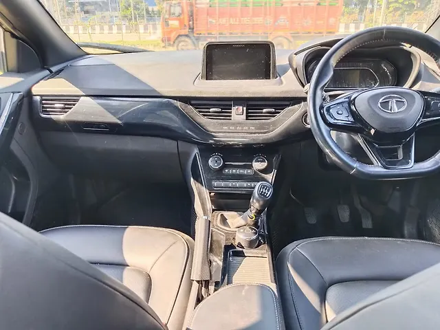 Used Tata Nexon XZ Plus (S) Dual Tone in Guwahati
