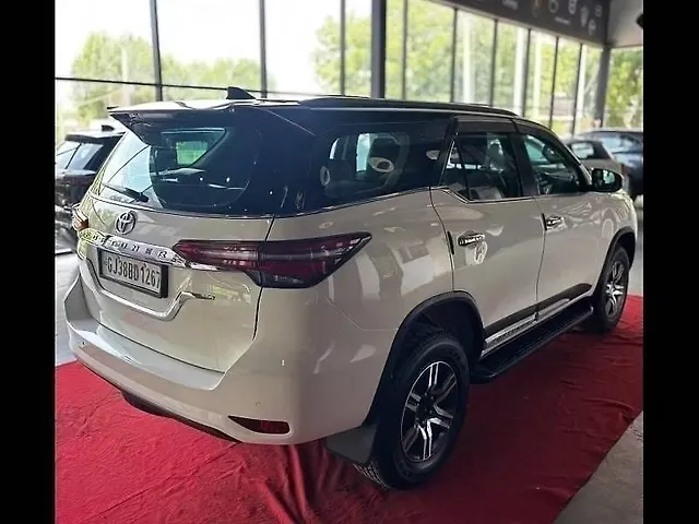 Used Toyota Fortuner 4x2 2WD Diesel 2.8L Turbo Automatic in Ahmedabad