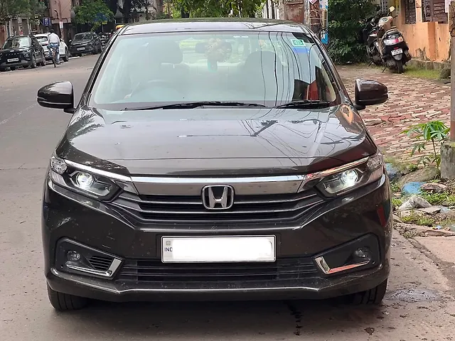 Used 2024 Honda Amaze in Kolkata Used 2024 Honda Amaze in Kolkata
