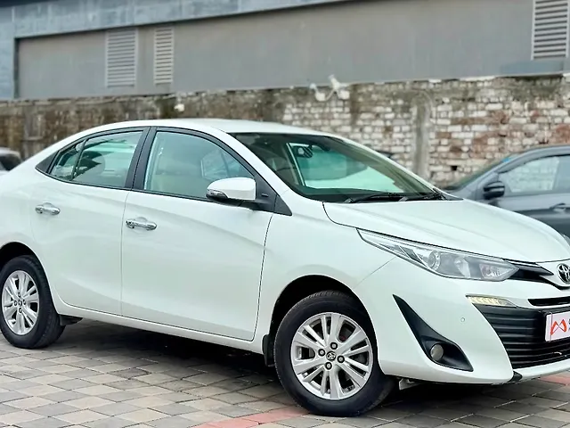 Used Toyota Yaris VX CVT [2018-2020] in Valsad