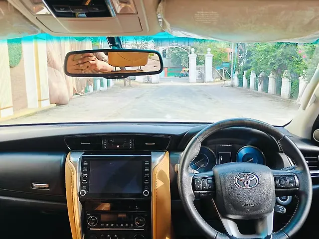 Used Toyota Fortuner 4x2 2WD Diesel 2.8L Turbo 6 Speed Manual in Lucknow