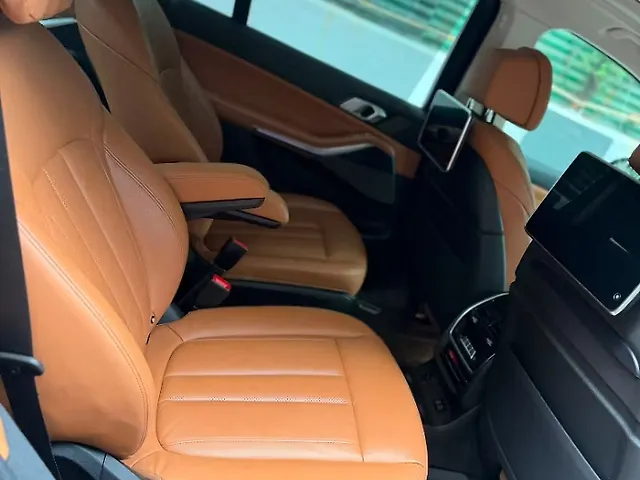Used BMW X7 [2019-2023] xDrive30d DPE Signature 7STR in Chennai