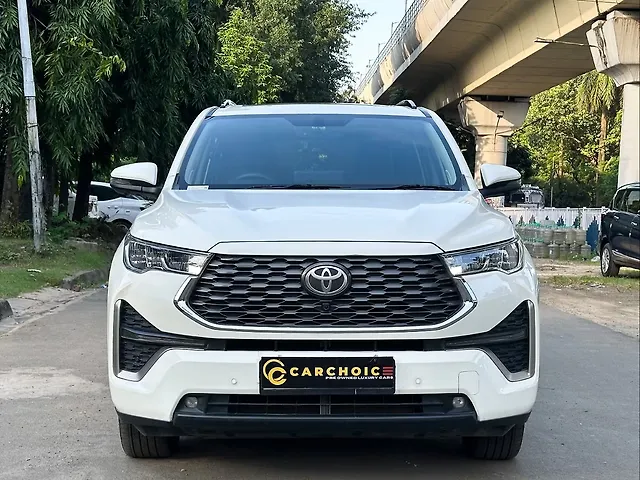 Used 2025 Toyota Innova Hycross in Kolkata