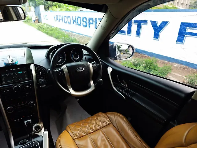 Used Mahindra XUV500 W11 AT in Chennai