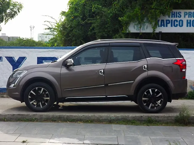 Used Mahindra XUV500 W11 AT in Chennai
