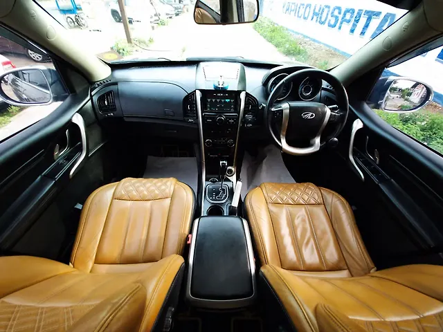 Used Mahindra XUV500 W11 AT in Chennai