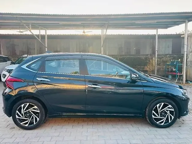 Used Hyundai i20 Asta 1.2 MT [2023-2025] in Guwahati