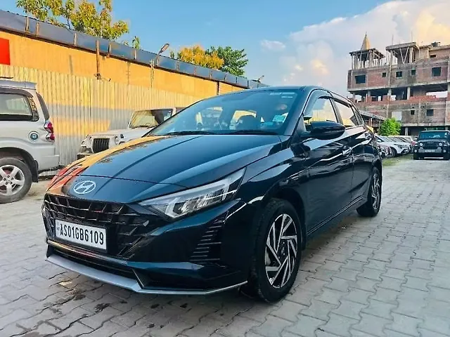 Used Hyundai i20 Asta 1.2 MT [2023-2025] in Guwahati