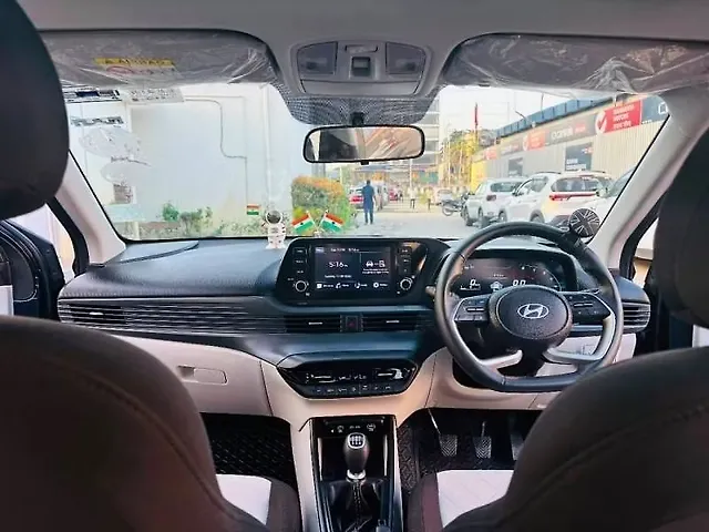 Used Hyundai i20 Asta 1.2 MT [2023-2025] in Guwahati
