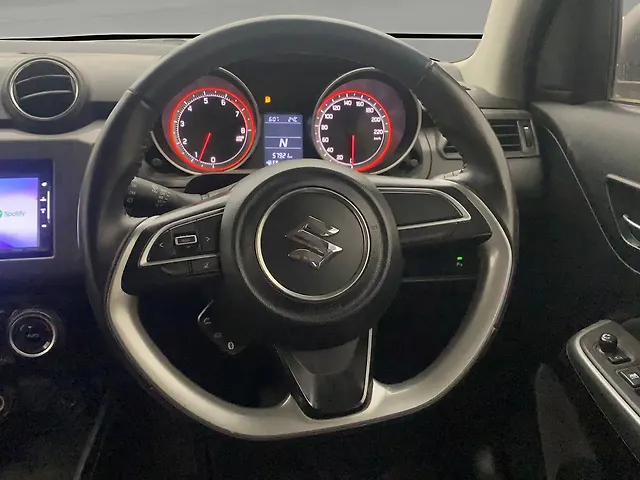 Used Maruti Suzuki Swift [2018-2021] ZXi AMT [2018-2019] in Hyderabad