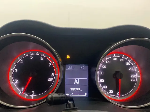 Used Maruti Suzuki Swift [2021-2024] VXi AMT in Hyderabad