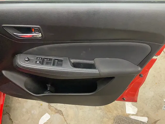 Used Maruti Suzuki Swift [2021-2024] VXi AMT in Hyderabad