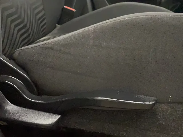 Used Maruti Suzuki Swift [2021-2024] VXi AMT in Hyderabad