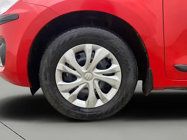 Used Maruti Suzuki Swift [2021-2024] VXi AMT in Hyderabad