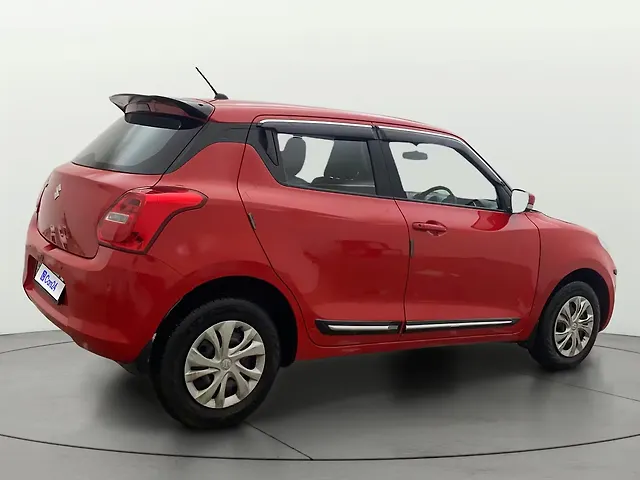 Used Maruti Suzuki Swift [2021-2024] VXi AMT in Hyderabad
