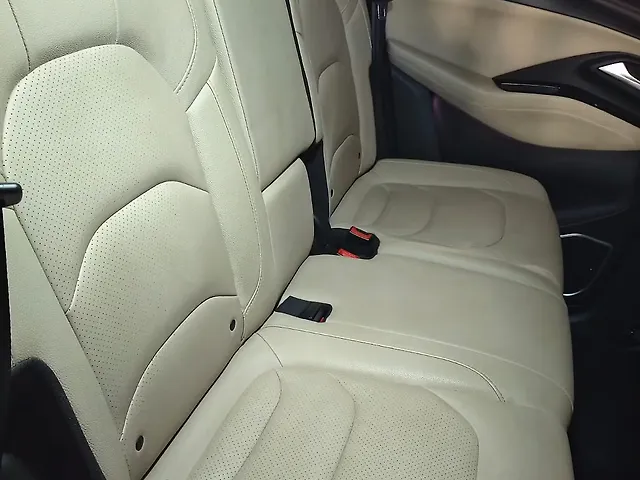 Used MG Hector [2021-2023] Sharp 1.5 Petrol Turbo Hybrid MT in Bangalore