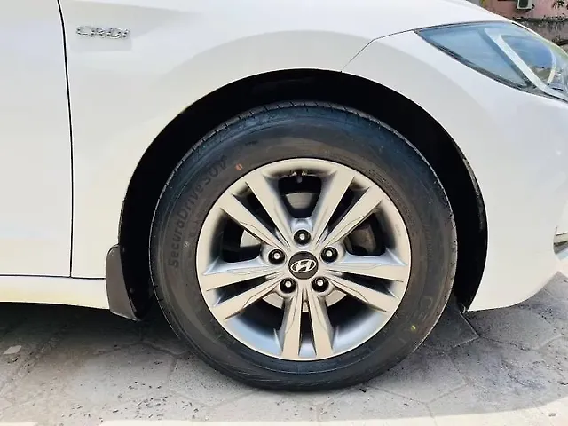 Used Hyundai Elantra [2016-2019] 1.6 SX (O) AT in Chennai