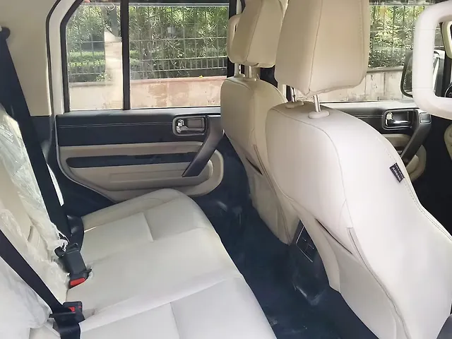 Used Mahindra Thar Roxx AX7 L 2WD Petrol 2.0L Turbo Automatic in Delhi Used Mahindra Thar Roxx AX7 L 2WD Petrol 2.0L Turbo Automatic in Delhi