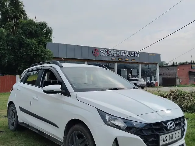 Used Hyundai i20 [2020-2023] Sportz 1.2 MT [2020-2023] in Guwahati