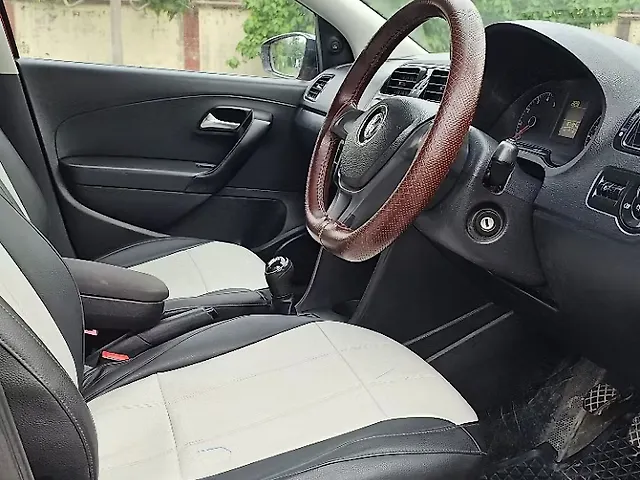 Used Volkswagen Polo Trendline 1.0L MPI in Ahmedabad