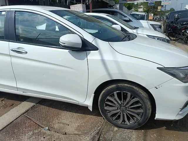 Used Honda City 4th Generation VX Petrol in Lucknow