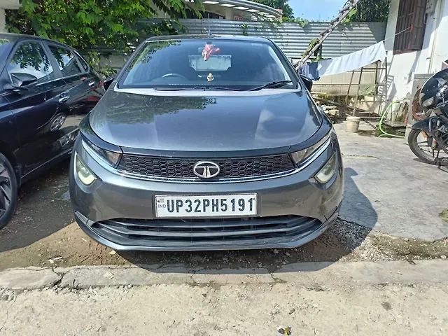 Used 2024 Tata Altroz in Lucknow Used 2024 Tata Altroz in Lucknow