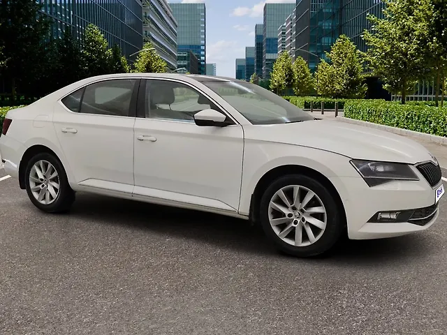 Used 2018 Skoda Superb in Pune