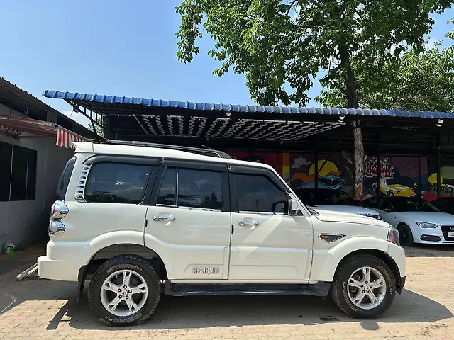 Used Mahindra Scorpio [2014-2017] S10 1.99 [2016-2017] in Guwahati