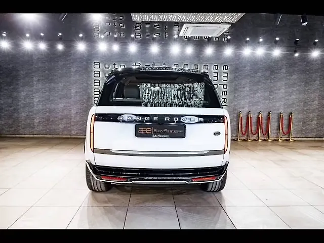 Used Land Rover Range Rover SE LWB 3.0 Petrol [2022] in Delhi