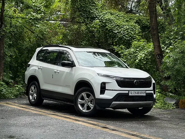 Used 2025 Tata Safari in Mumbai