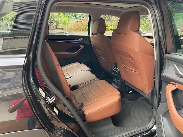 Used Skoda Kodiaq Selection L&K 2.0 TSI AT in Bangalore