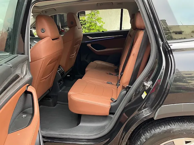 Used Skoda Kodiaq Selection L&K 2.0 TSI AT in Bangalore