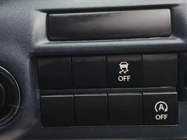 Used Maruti Suzuki Baleno [2022-2026] Zeta Petrol Automatic (AMT) in Mumbai