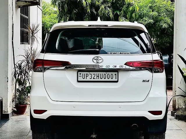 Used Toyota Fortuner [2016-2021] 2.8 4x4 AT [2016-2020] in Lucknow