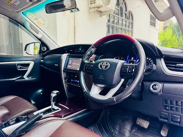 Used Toyota Fortuner [2016-2021] 2.8 4x4 AT [2016-2020] in Lucknow