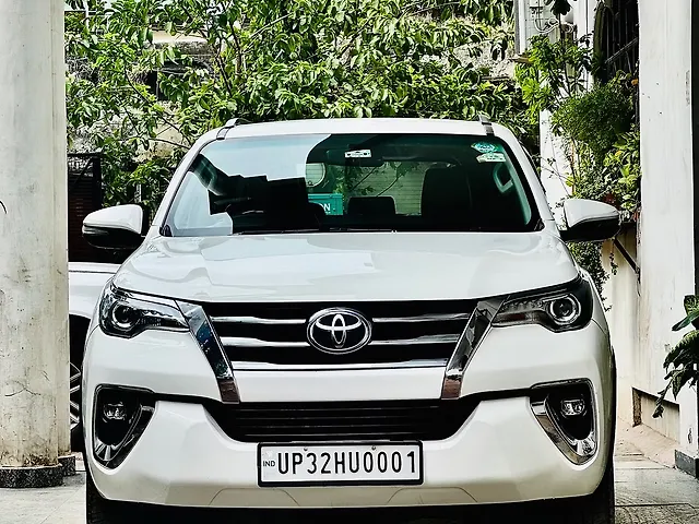 Used Toyota Fortuner [2016-2021] 2.8 4x4 AT [2016-2020] in Lucknow