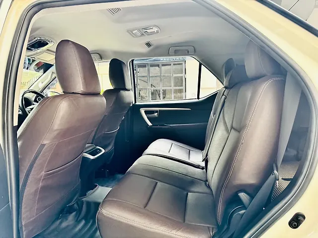 Used Toyota Fortuner [2016-2021] 2.8 4x2 MT [2016-2020] in Lucknow