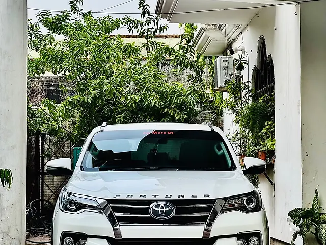Used Toyota Fortuner [2016-2021] 2.8 4x2 MT [2016-2020] in Lucknow