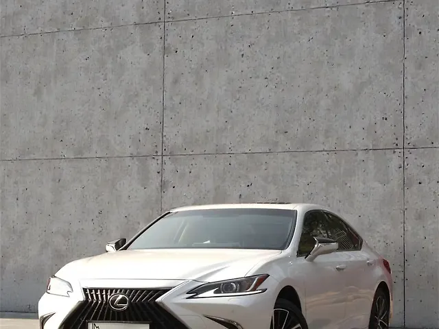 Used 2026 Lexus ES in Delhi