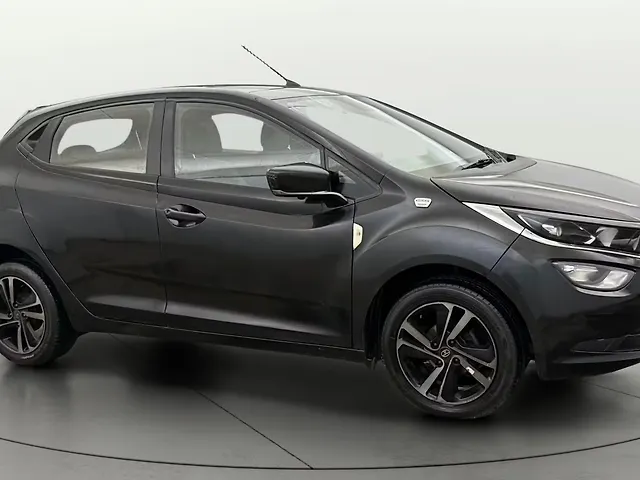 Used 2021 Tata Altroz in Delhi Used 2021 Tata Altroz in Delhi