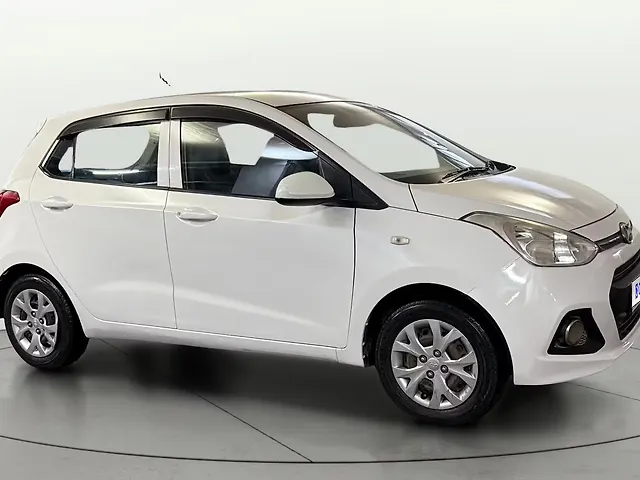 Used 2016 Hyundai Grand i10 in Delhi