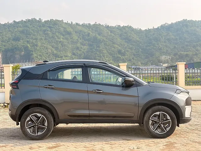 Used Tata Nexon Creative Plus (S) Petrol 1.2L Turbo Automatic (AMT) in Guwahati