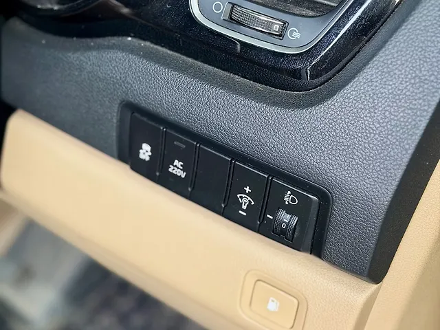 Used Kia Carnival [2020-2023] Prestige 6 STR in Hyderabad
