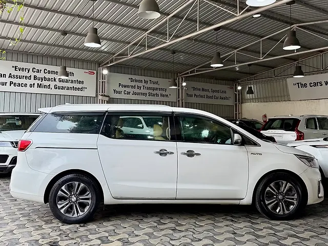 Used Kia Carnival [2020-2023] Prestige 6 STR in Hyderabad