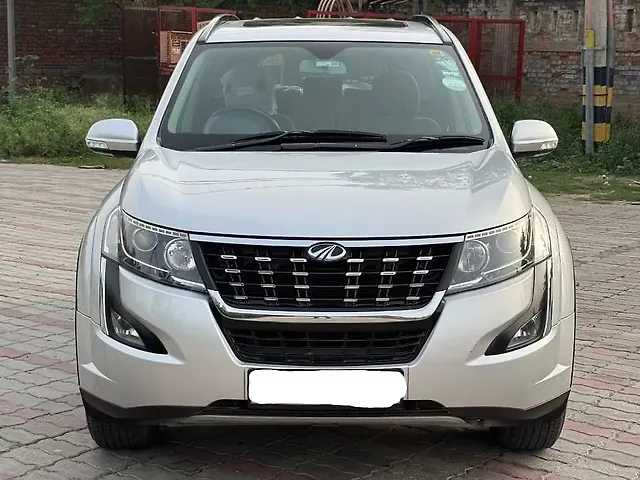 Used Mahindra XUV500 W9 [2018-2020] in Delhi