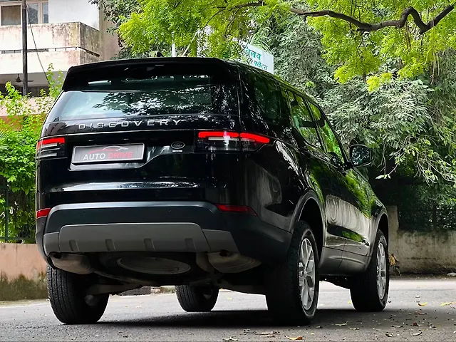 Used Land Rover Discovery 3.0 SE Petrol in Delhi